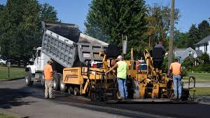 Driveway Snow Removal Preparation in Germantown Hills, IL